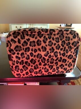 Leopard Print Tote in Pink and Black